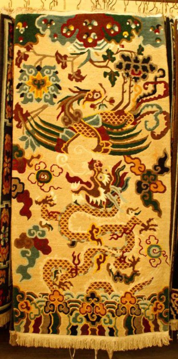 Tibetan-carpet-with-Dragon-with-Phoenix